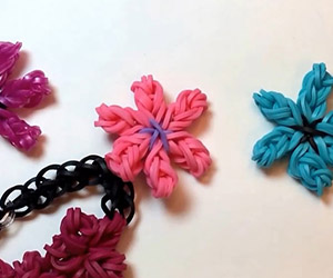 Lily Flower Charm Loom Tutorial 