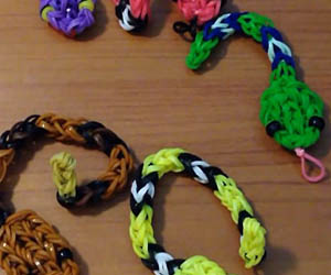 Rattle Snake Charm Loom Tutorial 