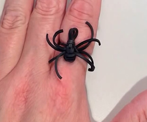 Scary Spider Loom Ring Tutorial 