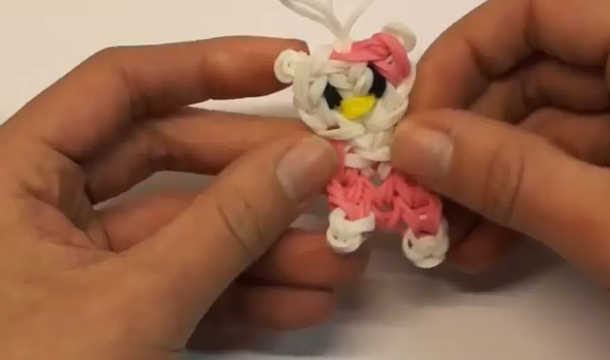 Tutorial for Cute Hello Kitty Loom Charm