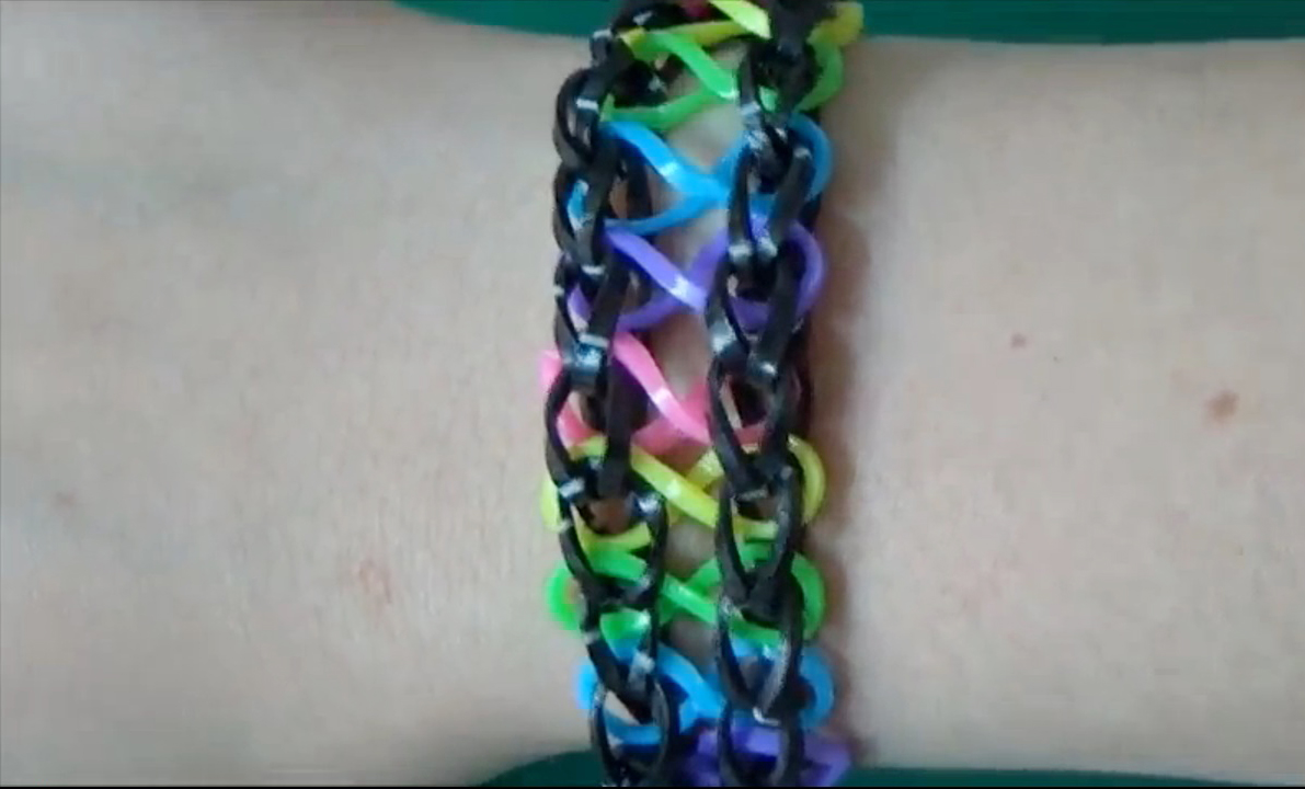 Infinity Rainbow Loom Design Tutorial