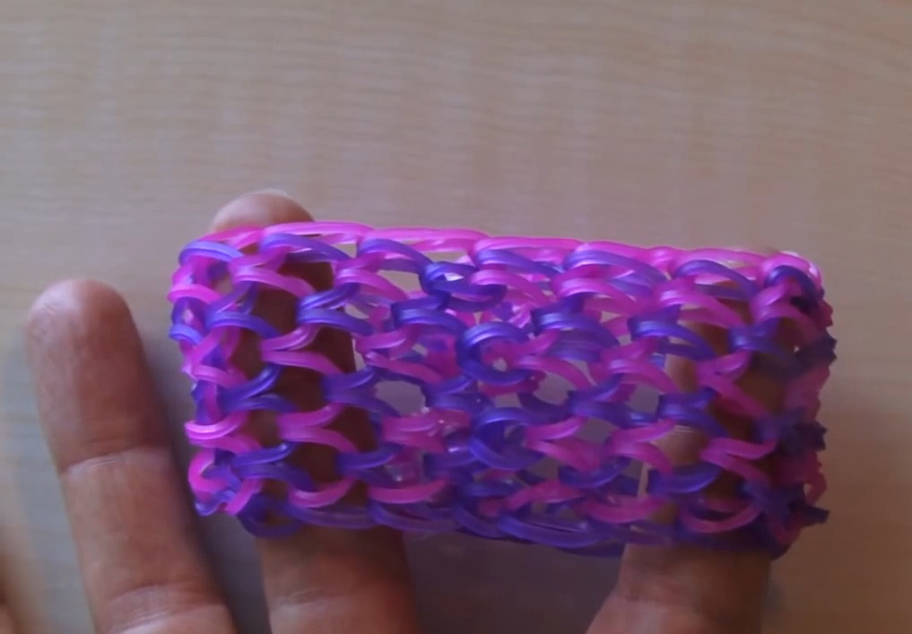 Raindow Dragon Scale Cuff Loom Tutorial